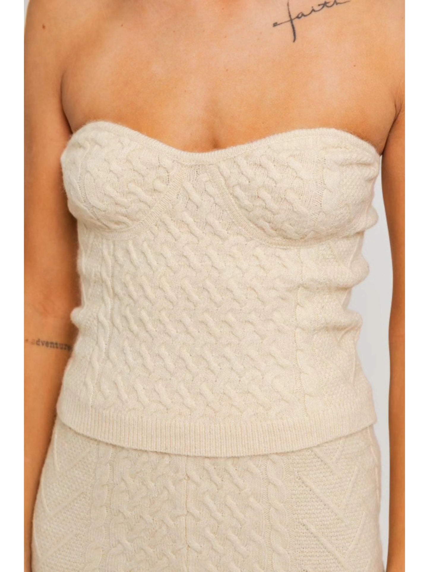 Ruby & Jenna Women's Corset Style Cable Knit Top