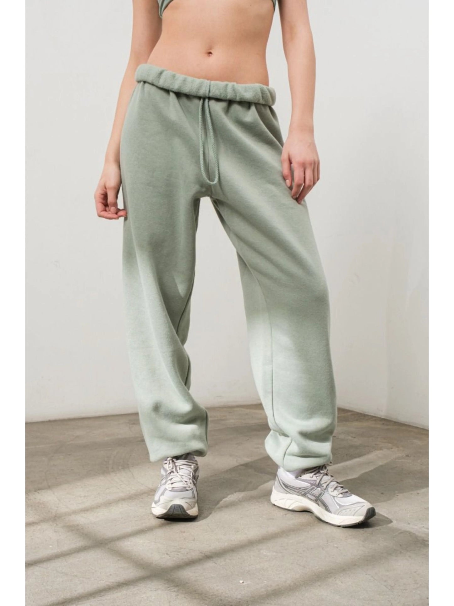 Ruby & Jenna Women's Oversized Jogger Pants