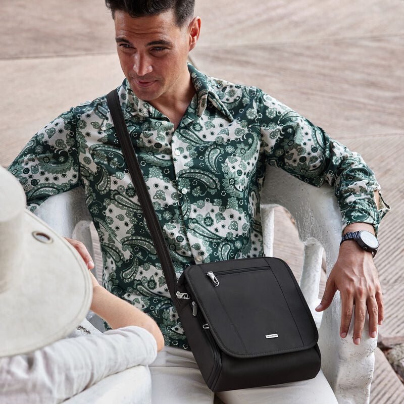 Travelon Anti-Theft Classic Tour Bag