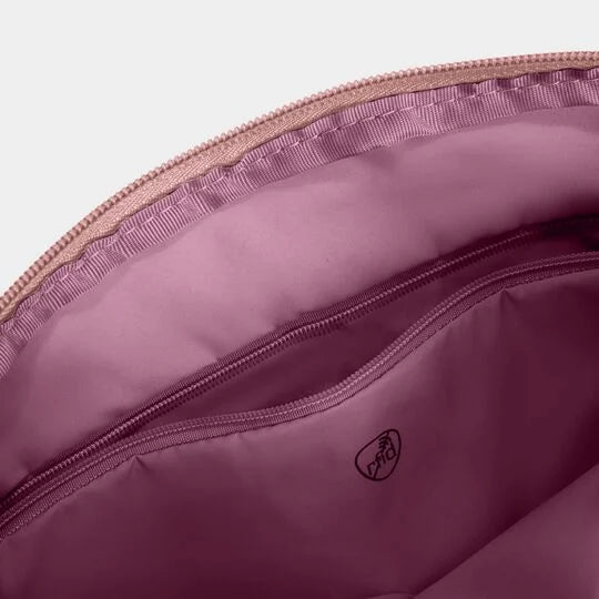 Travelon Roam Anti-Theft East/West Crossbody