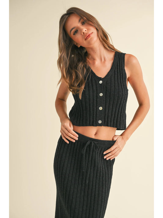 Ruby & Jenna Women's Sleeveless Ribbed Knit Top