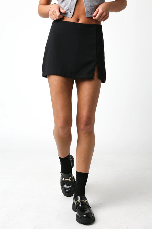 Ruby & Jenna Women's Slit Skort With Lining