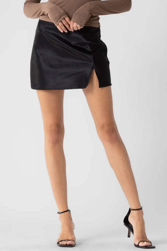 Ruby & Jenna Women's Stretch Satin Skirt