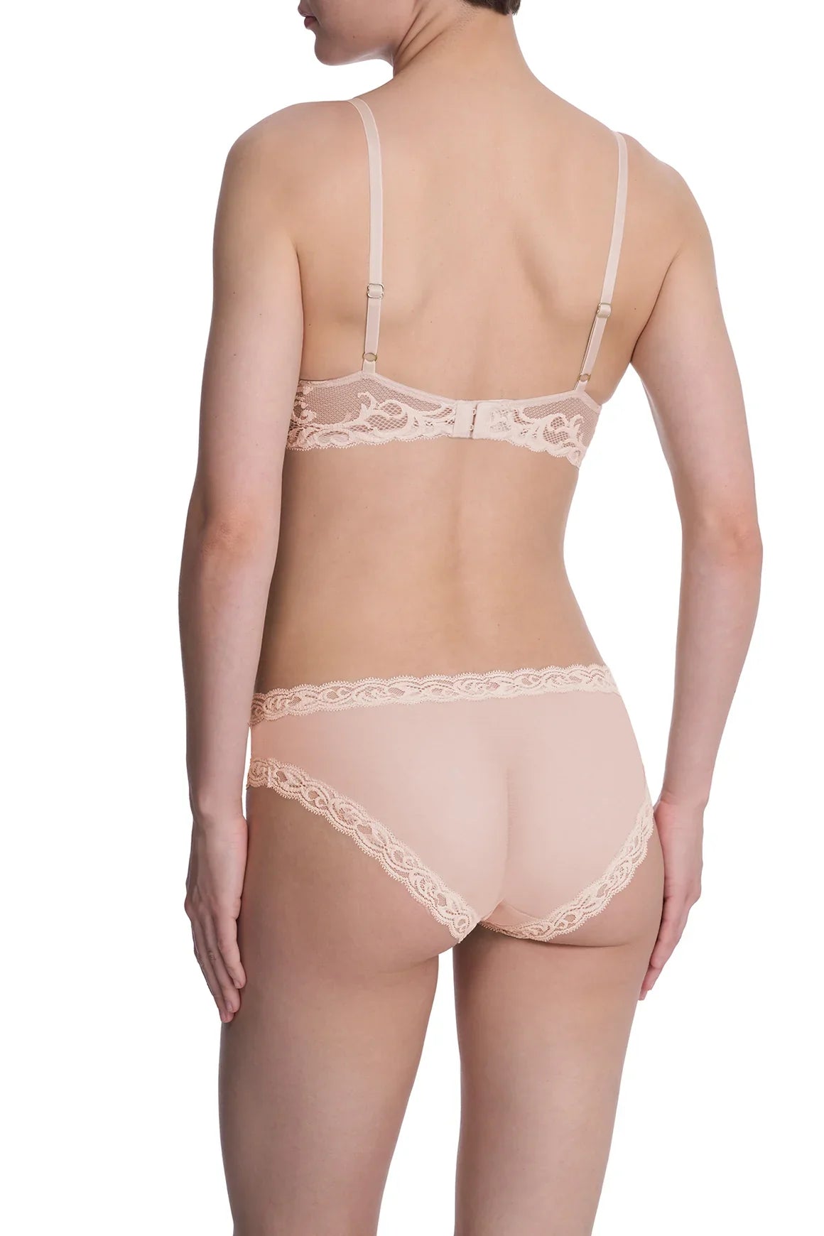 NATORI Feathers Plunge T-Shirt Bra 1