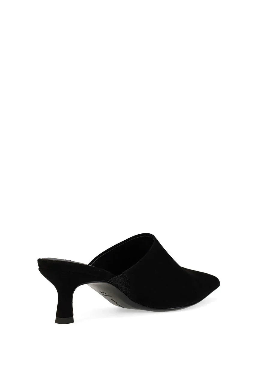 Natori Ine Suede Mule Heel - Black