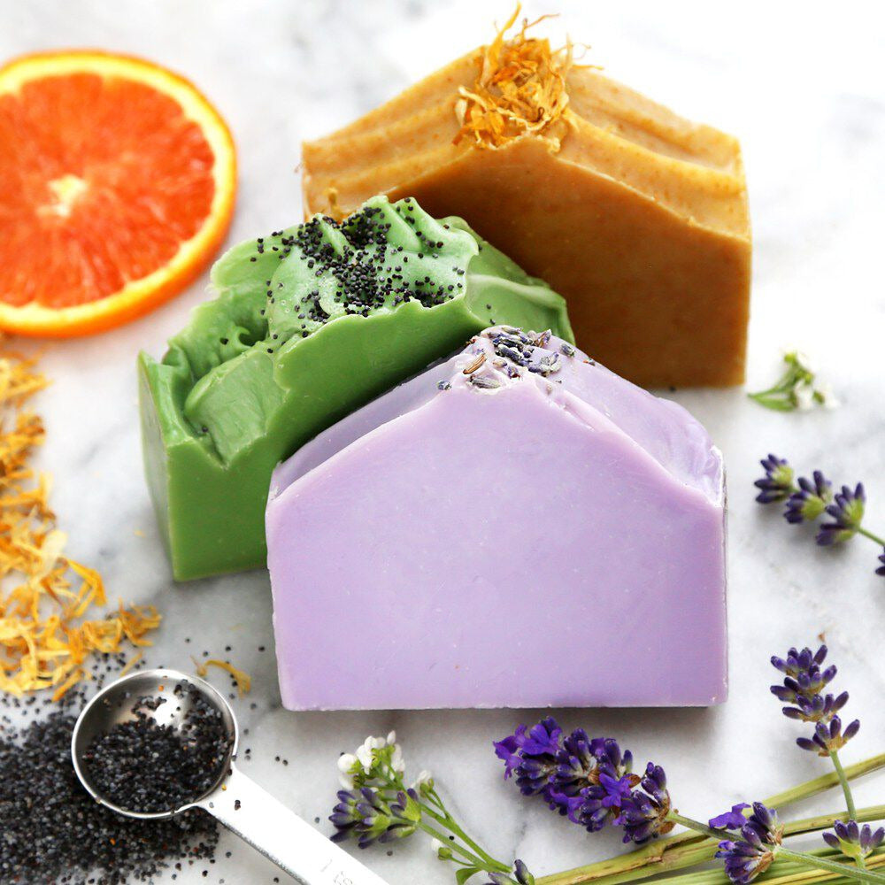 Bramble Berry Natural Soap Kit for Beginners - Relaxing Lavender