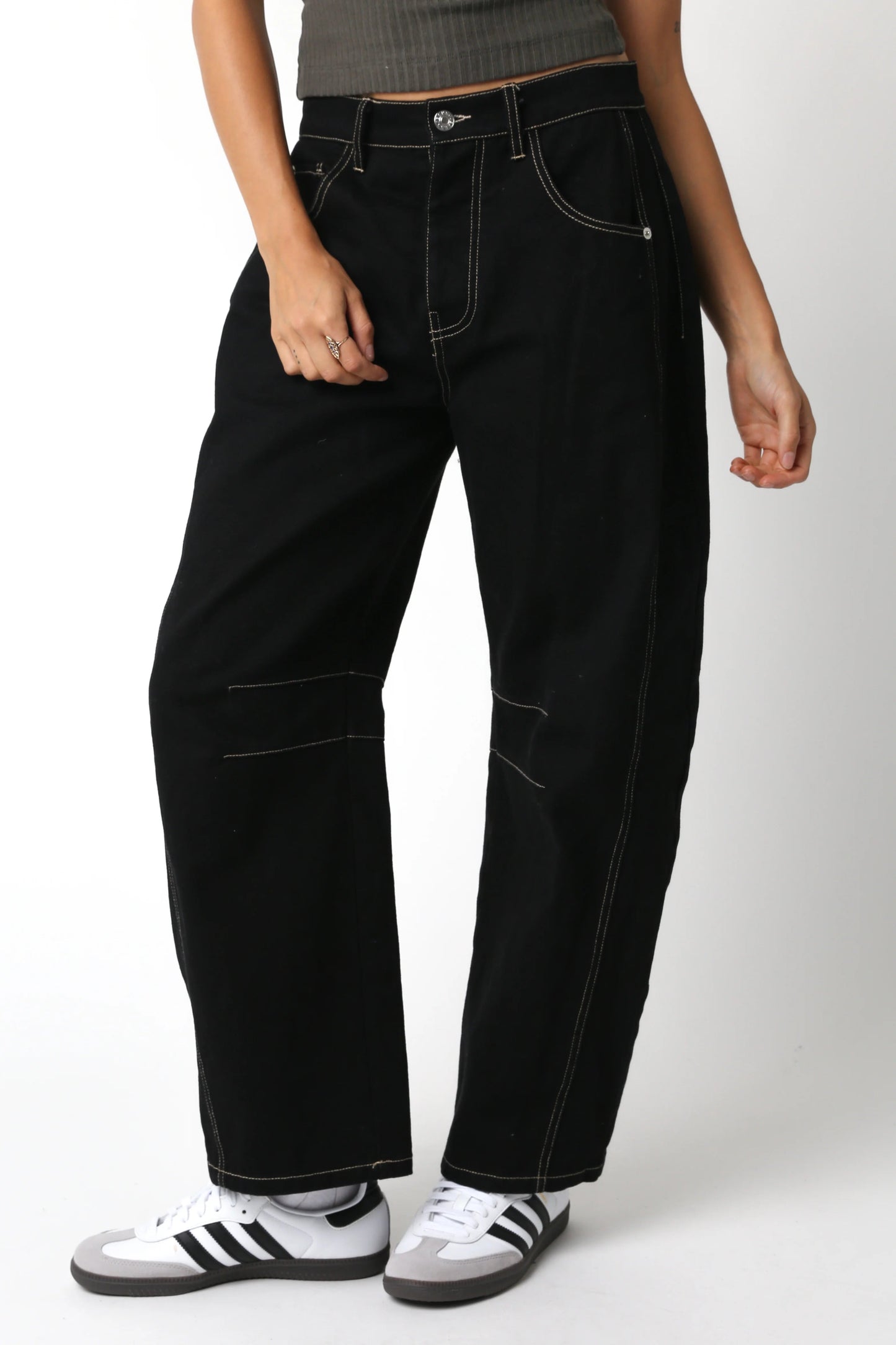 Ruby & Jenna Women's Barrel Pant