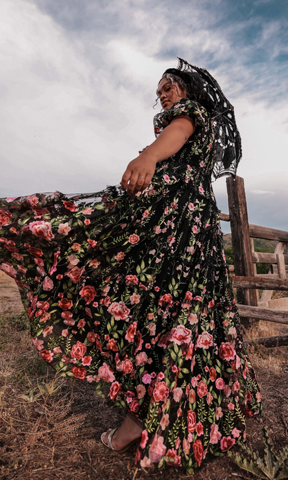 JessaKae Rose Dress - Maxi - Black