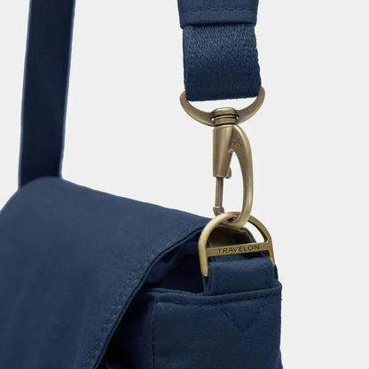 Travelon Anti-Theft Courier Tour Bag