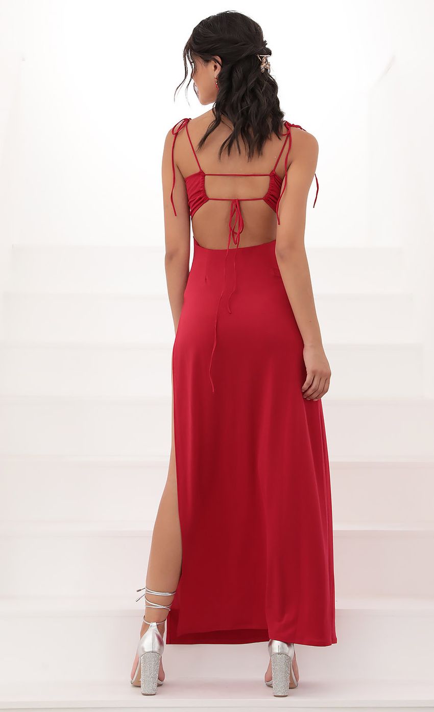 Lucy In The Sky Ties Maxi in Red