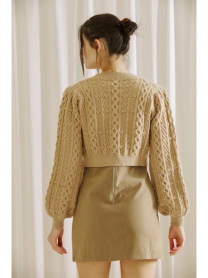 Ruby & Jenna Women's Tie Bow Front Sweater