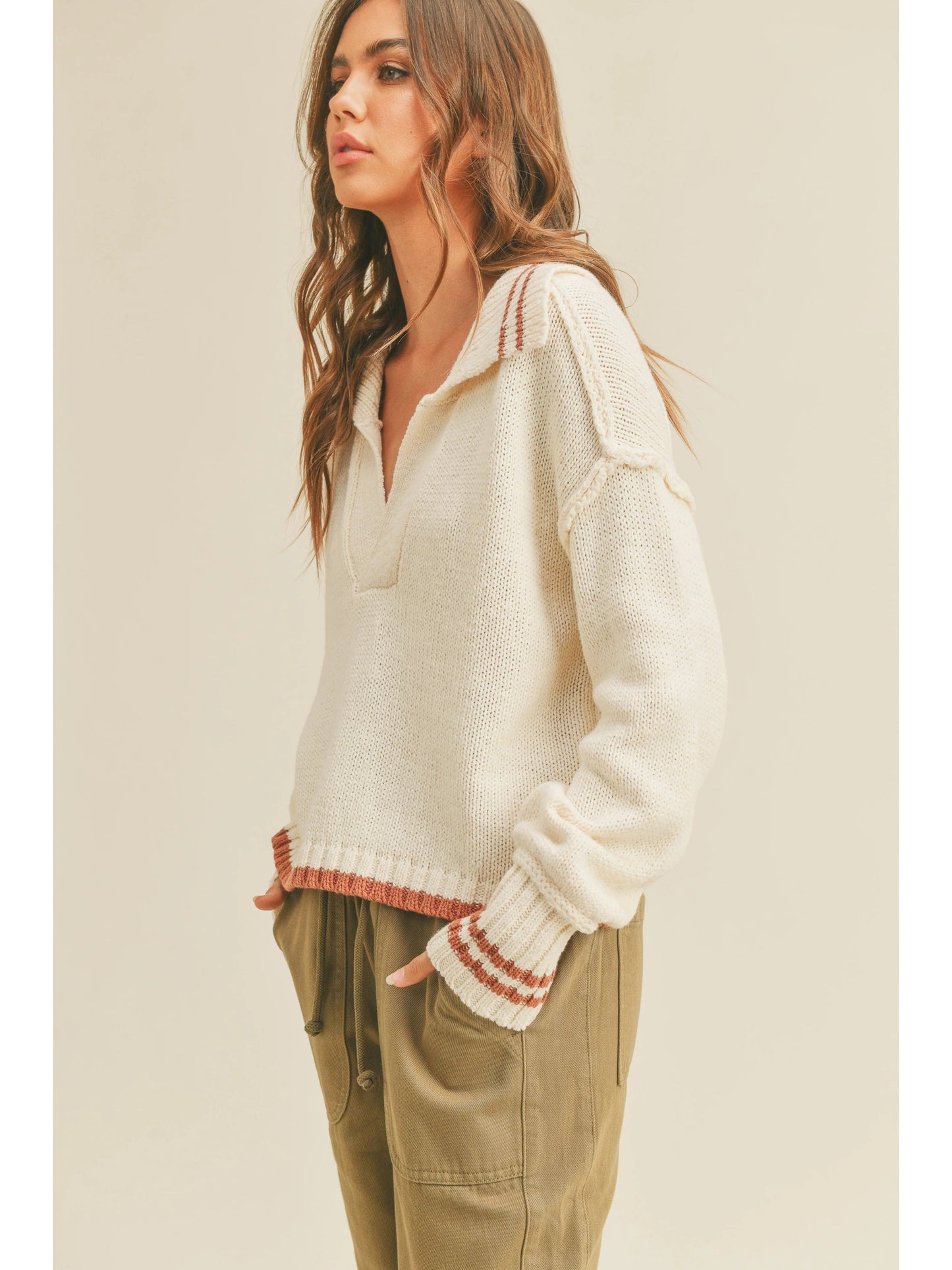 Ruby & Jenna Women's COLOR CONTRASTED COLLAR SWEATER TOP