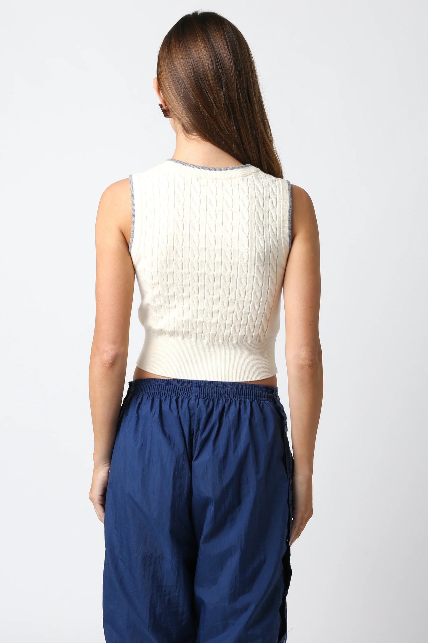 Ruby & Jenna Women's Cable Sweater Vest