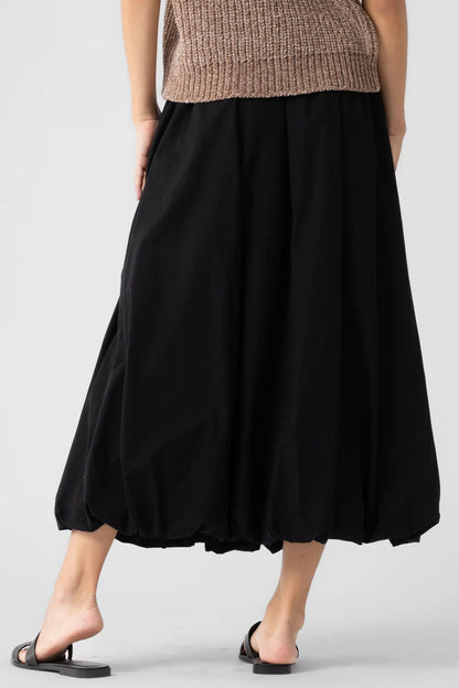 Ruby & Jenna Women's Ballon Hem Maxi Skirt