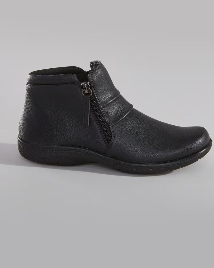 BLAIR Women’s Shoes Zozo Shootie By Easy Street (Black) - x2