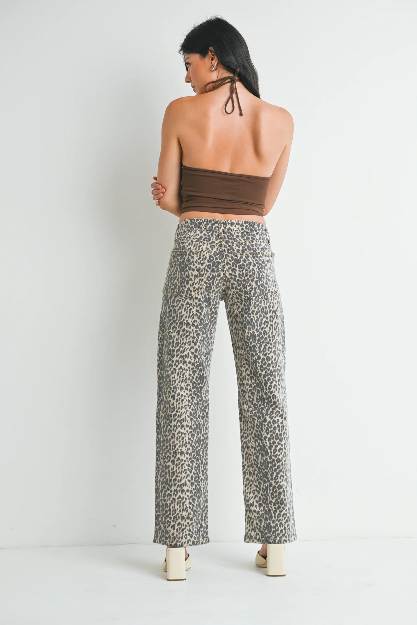 Ruby & Jenna Women's Just Black - Low Rise Relaxed Straight Leg