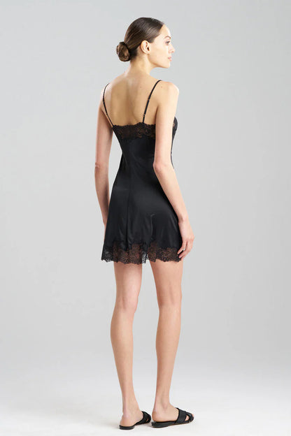 NATORI Enchant Lace Trim Chemise 1