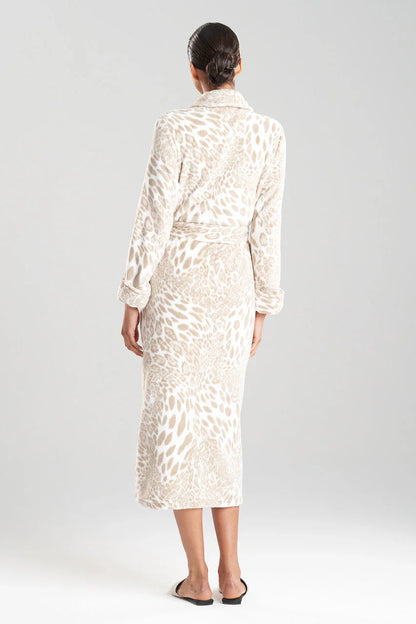 Natori Plush Leopard Robe - Sand Taupe