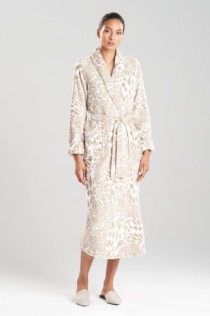 Natori Plush Leopard Robe - Sand Taupe