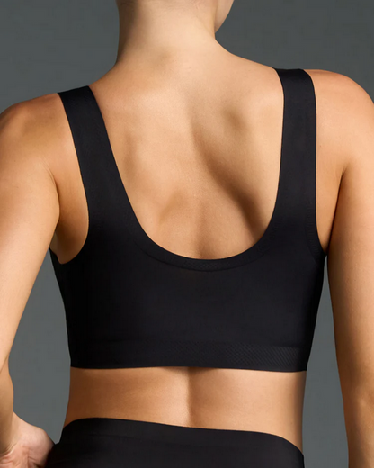 EBY Wireless Bralette - Black