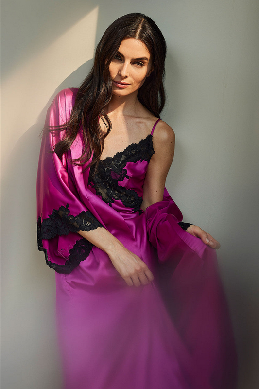 NATORI Peony Glamour Robe - Wild Fuchsia