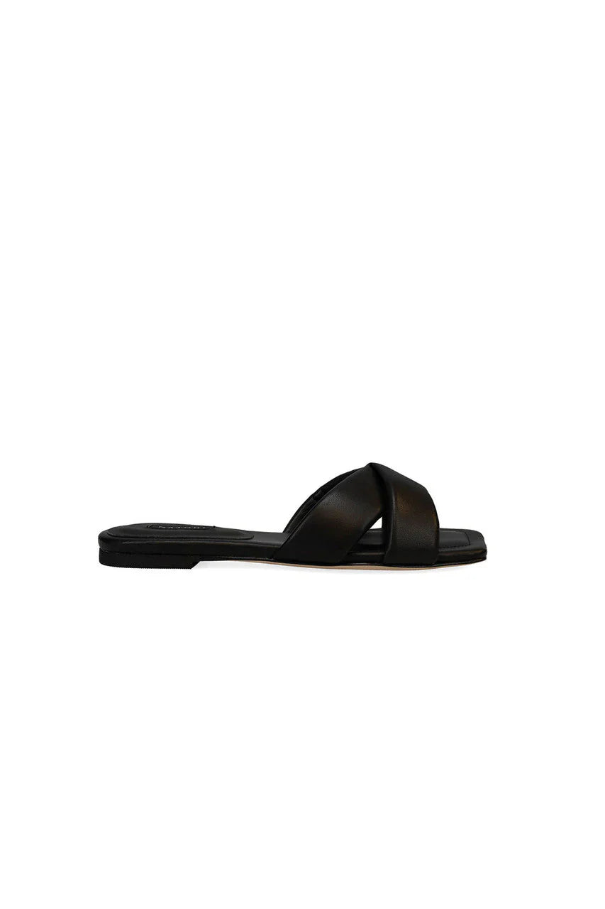 Natori Vitta Nappa Leather Slide Sandals - Black