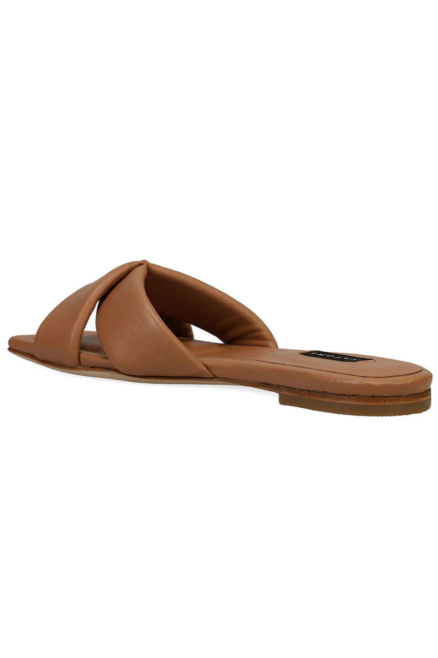 Natori Vitta Nappa Leather Slide Sandals - doe