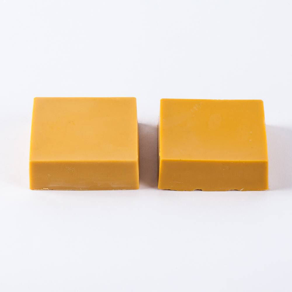 Bramble Berry Yellow Oxide Pigment