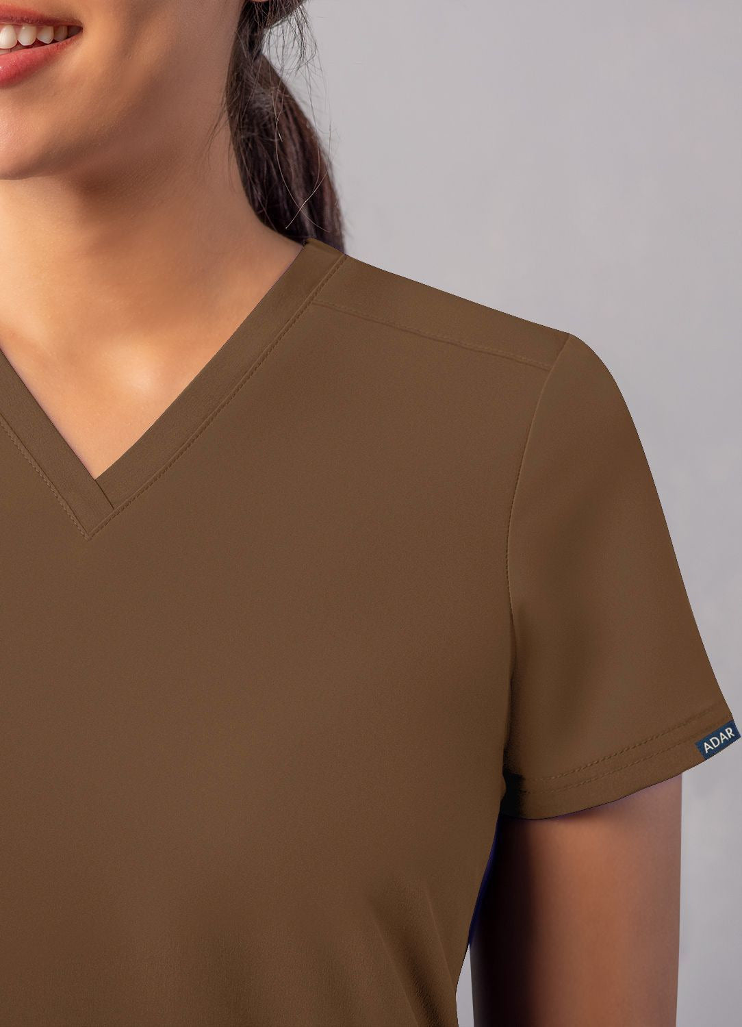 Adar Women's Modern V-Neck Top 2