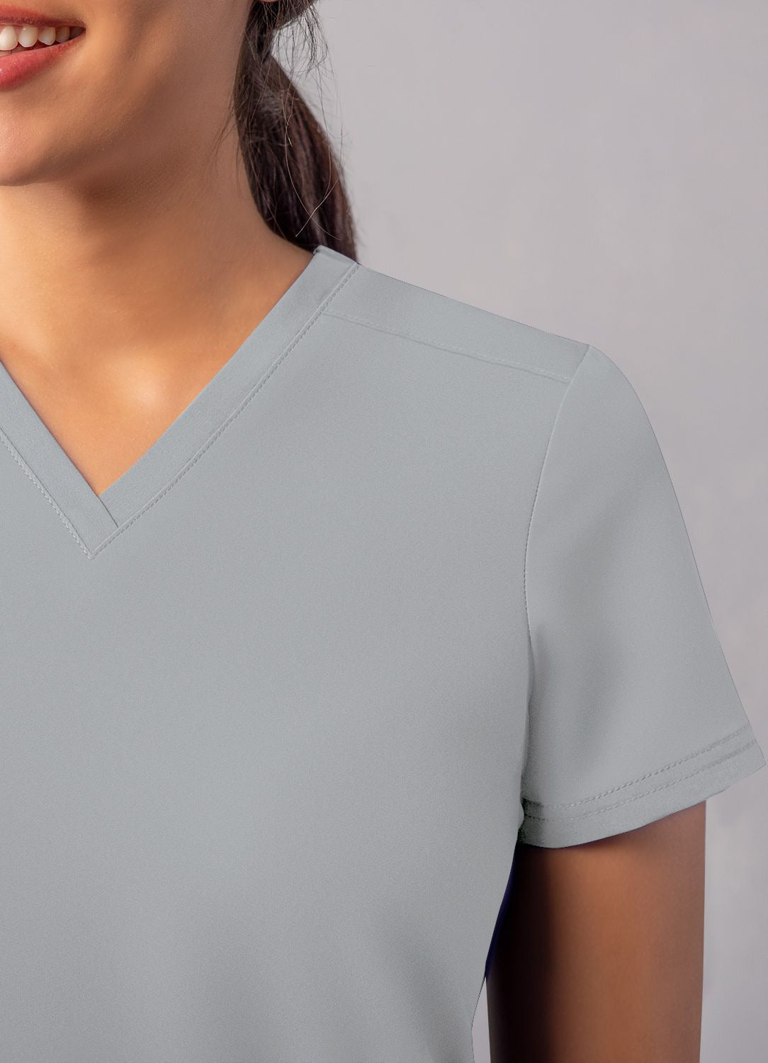 Adar Women's Modern V-Neck Top 2