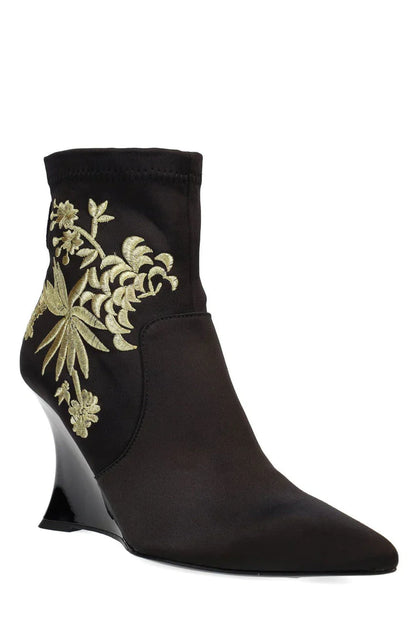 Natori Neko Satin Embroidery Wedge Ankle Boot