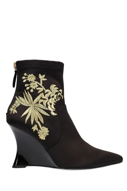 Natori Neko Satin Embroidery Wedge Ankle Boot