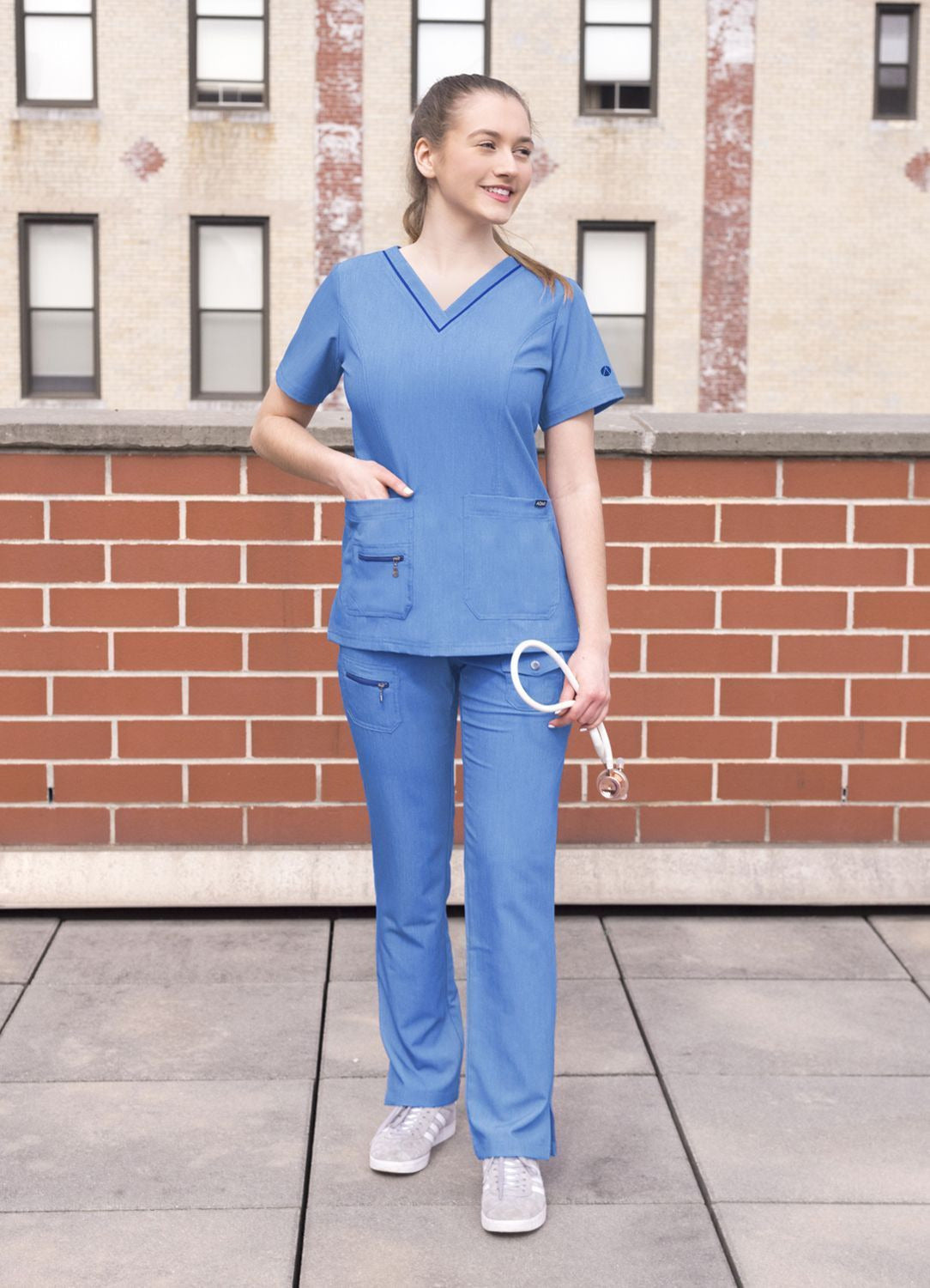 Adar Womens Elevated V-neck Scrub Top 2