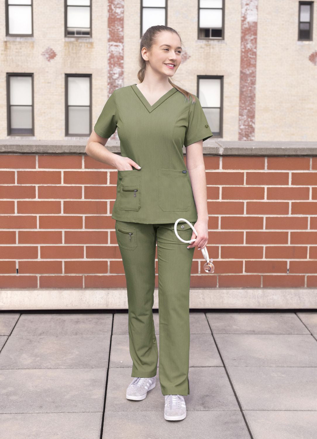 Adar Womens Elevated V-neck Scrub Top 2